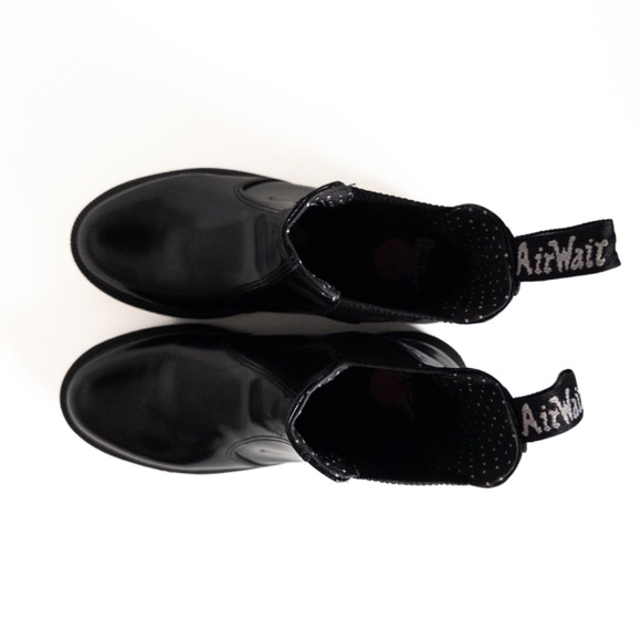 Dr. Martens Flora Black Chelsea Ankle Boot Women’s Size 6 - Picture 2 of 7